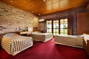 Macquarie Inn - Darwin Tourism 29