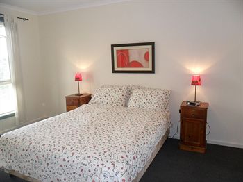 Australian Home Away @ Box Hill 32 - Darwin Tourism 4