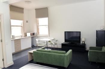 Yarra House Campus Summer Stays - Darwin Tourism 1