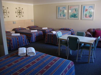 Fitzroy Motor Inn Grafton - Darwin Tourism 11