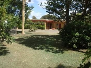 Hilldrop Motor Inn - Darwin Tourism 7