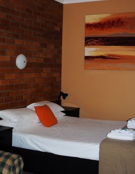 Hilldrop Motor Inn - Darwin Tourism 16