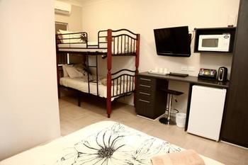 Station Hotel Motel Kurri Kurri - Darwin Tourism 5