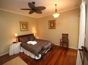 Noosa Country House - Darwin Tourism 3