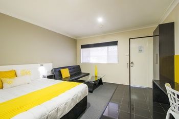 The Abbey Motor Inn - Darwin Tourism 7