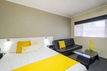 The Abbey Motor Inn - Darwin Tourism 8