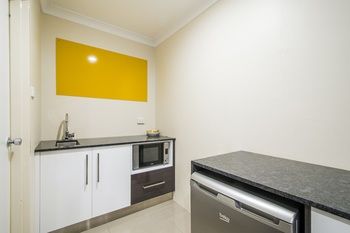 The Abbey Motor Inn - Darwin Tourism 11