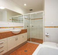 Nautilos Apartments - Darwin Tourism