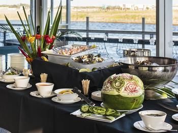 Best Western Plus Lake Kawana Hotel - Darwin Tourism 1