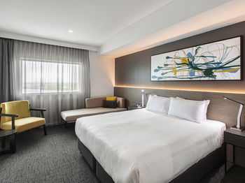 Best Western Plus Lake Kawana Hotel - Darwin Tourism 39
