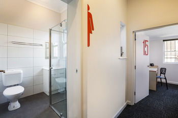 The Granville Hotel - Darwin Tourism 10