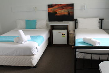 Hotel Beach House Nambour - Darwin Tourism 7