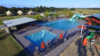 Rivershore Resort - Darwin Tourism 6
