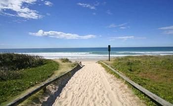 Orangewood At Peregian Beach - Darwin Tourism 9