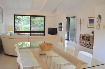 Orangewood At Peregian Beach - Darwin Tourism 17