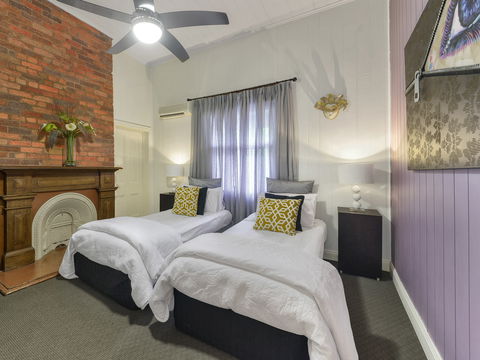 One Thornbury Boutique Bed & Breakfast - Darwin Tourism 6