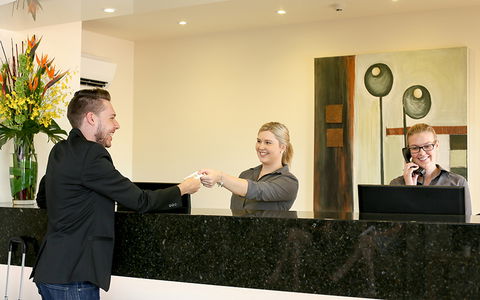 Best Western Plus Hovell Tree Inn - Darwin Tourism 5