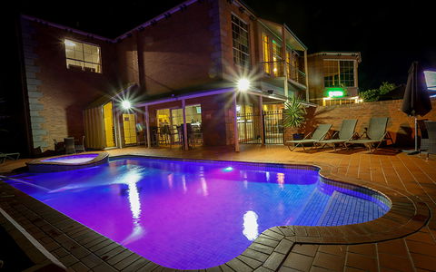 Best Western Plus Hovell Tree Inn - Darwin Tourism 29