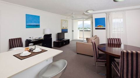 BEST WESTERN PLUS Cairns Central Apartments - Darwin Tourism 2