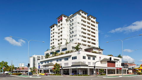 BEST WESTERN PLUS Cairns Central Apartments - Darwin Tourism 3