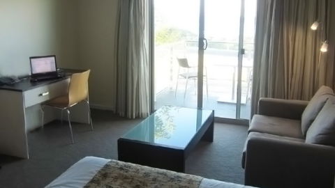 BEST WESTERN Beachfront At Bicheno - Darwin Tourism 1