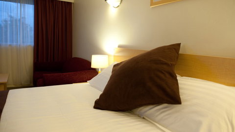 BEST WESTERN Balmoral Motor Inn - Darwin Tourism 1