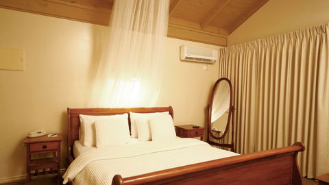 BEST WESTERN Great Ocean Road Inn - Darwin Tourism 0