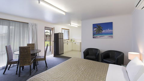 BEST WESTERN Colonial Village Motel - Darwin Tourism 4