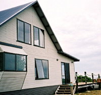 Sea View Cottages - Netherby Downs and A C View Cottage - Darwin Tourism