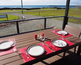 Bronzewing Cottages - Darwin Tourism 1