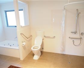 Bronzewing Cottages - Darwin Tourism 5