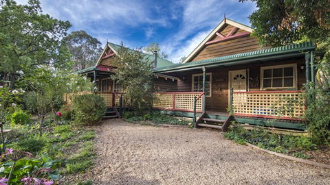 Trawool Cottages & Farmstay - Darwin Tourism 3