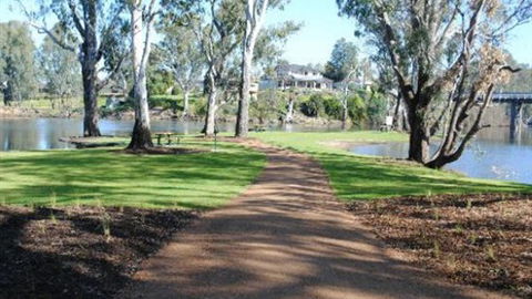 Ball Park Caravan Park - Darwin Tourism 2