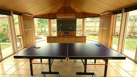 Whitesbeach Guesthouse - Darwin Tourism 7