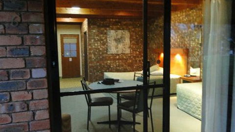 Cadell On The Murray Motel - Darwin Tourism 2