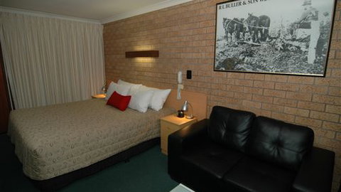 Motel Woongarra - Darwin Tourism 1