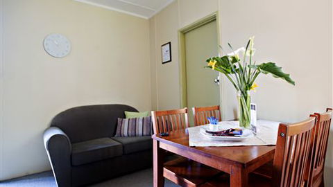 Stable On Riesling - Darwin Tourism 0