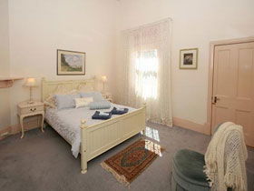 Karinga Park Homestead - Darwin Tourism 3