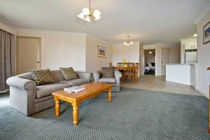 Abbey Beach Resort - Darwin Tourism 5