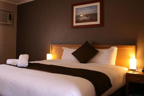 BEST WESTERN Hospitality Inns Carnarvon - Darwin Tourism 0