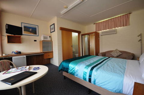 BEST WESTERN Melaleuca Motel & Apartments - Darwin Tourism 1