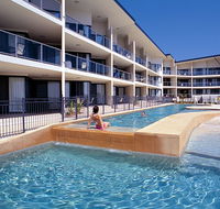 Boathouse Resort Tea Gardens - Darwin Tourism