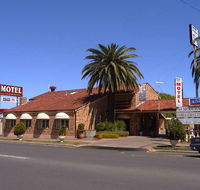 Burke  Wills Motor Inn - Darwin Tourism