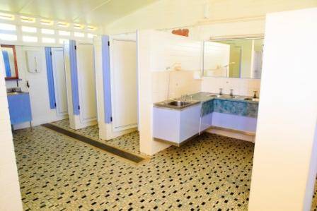 Burnett Heads Holiday Park - Darwin Tourism 1
