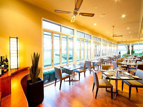 Century Inn - Darwin Tourism 1