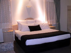 Charles Rasp Motor Inn - Darwin Tourism 1