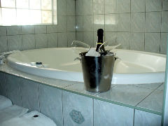 Charles Rasp Motor Inn - Darwin Tourism 2