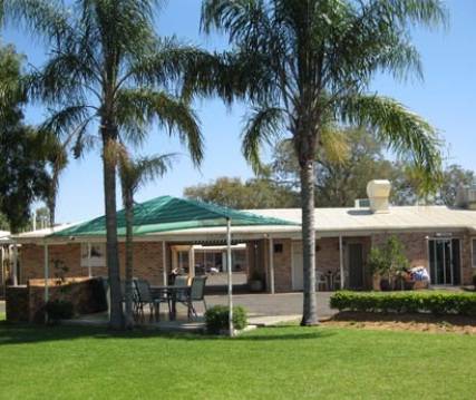Charleville Waltzing Matilda Motor Inn - Darwin Tourism 0