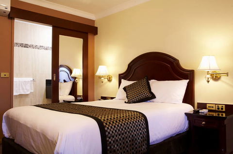 Comfort Inn & Suites Georgian - Darwin Tourism 3