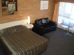 Comfort Inn Essendon - Darwin Tourism 3